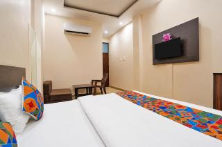 FabHotel Rudransh Residency - 8