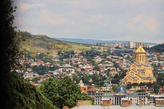 Spacious Sololaki 2BR with Balcony - by Wehost - 8