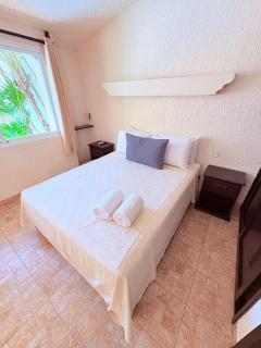 Condohotel Luciana Deluxe Queen Oceanview Suite with Sofabed - 5
