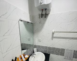 Modern Stay with 2 AC, Free Parking & Self Check-In - 3