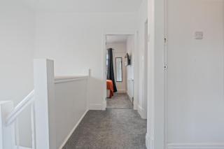 Bare House - Opendoor Property - 6