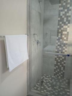 Sydney's Guest House - 2