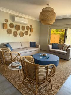 Renovated 6BR Twin Villa Marina 6 Private Pool & Lagoon view - 8