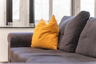 Stylish 3-Bed Retreat Near Birmingham Centre - 2