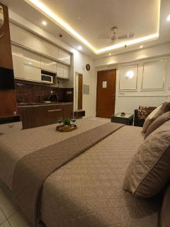 Darshana Studios - Fully Furnished - 8