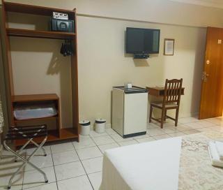 Fares Turis Hotel - 3