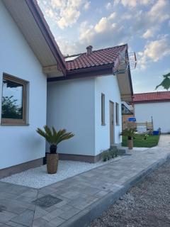 Rewa House - 9