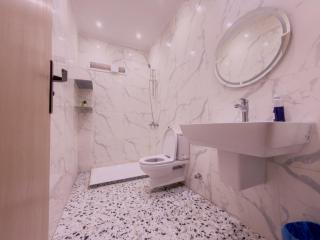Luxury 3BR in Beverly Hills Sheikh Zayed Cairo - 4