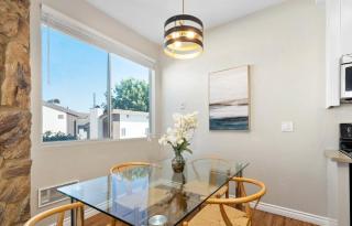 Two Bedroom Beachside Residence with Rooftop Views - 4