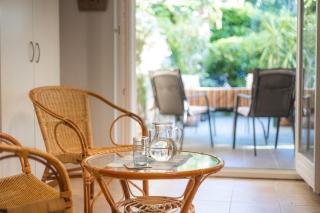 Green Oasis by the Sea - 6