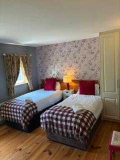Professional & Approved Self Catering Short Term Holiday Homes - 9