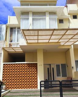 3BRCozy House JatimPark - 9