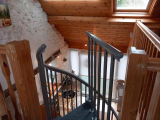 Yr Hen Efail - Quirky Old Smithy cottage near forest walks, cycling & lakes - 5
