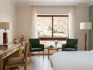 Mövenpick Resort Petra - 6