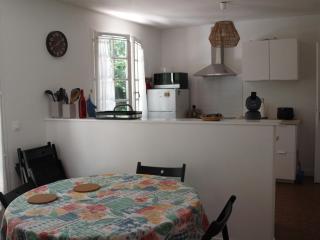 Cantebos - Maison avec 3800 m² de jardin - 0