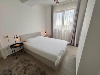 BELVEDERE city view Studios & Apartments with free parking & gym - 4