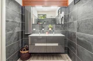 Villas Sunshine 2 Chambres - Piscine et Sauna - 4