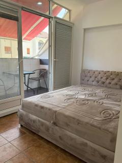 Nora's Nest Central Budva - 4