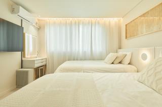 Tomi House - 2
