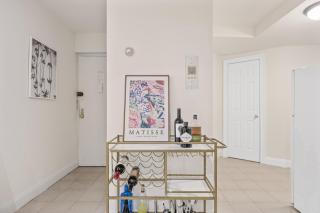 Chic One Bedroom Retreat in Downtown Manhattan - 0