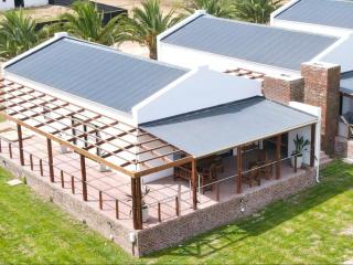 Bestuis Cottages - 6