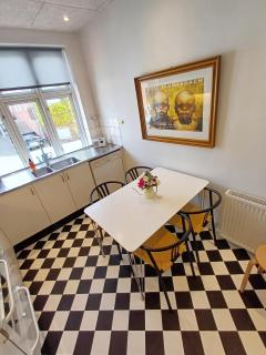 Exclusive Luxury Apartment with free private parki - 3