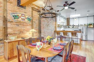 Stroll to Main St: Livingston Gem w/ Rooftop Deck - 1
