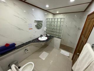 Beach Villa Guesthouse - 2