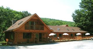 Xenia Lodge - Hunter - 0