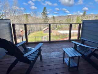 Mountain Studio Ski Access & Jet Tub - 0