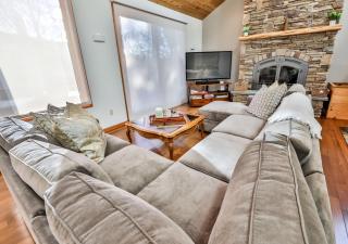 Mountain house w/ stunning views & gourmet kitchen - 6