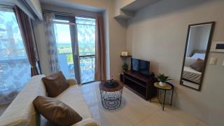 Modern Executive Studio with Pool and Beach Access - 5