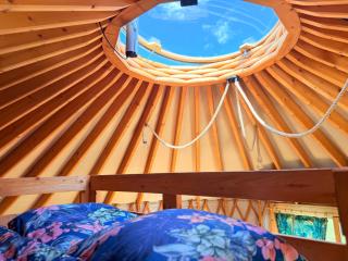 Glamping Niebiańska Osada Jurty Dolnośląskie - 9