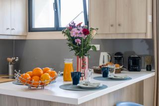 Khara, Paris 20mn, King Size bed, Terrace, Free Parking - 9