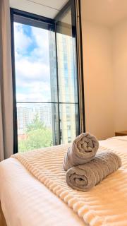 2BR 2BA Apartment in the heart of Manchester - 9