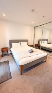 2BR 2BA Apartment in the heart of Manchester - 8