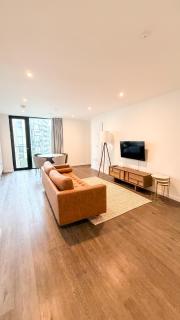2BR 2BA Apartment in the heart of Manchester - 3