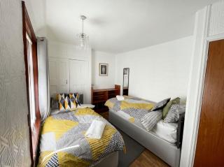Comfortable 5-Beds - Kingsford Lodge - Liverpool - 1
