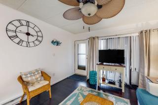 Beach House 202 - 7