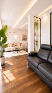 Celna Riverside Prestige 2BR Free Parking - 9
