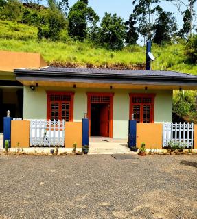 River Cabin by CampingLyfe Bandarawela - 3