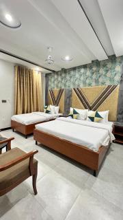 Elite Palace Guest House - 1