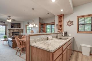 2BR Village At Indian Point 1004 near SDC-Free Tickets Daily up to $500 - 9