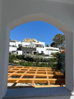 Aegean Pearla Boutique Houses-Private Jacuzzi & Beach Perks - 3