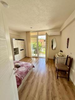 Sara Apartments - 5