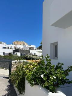 Aegean Pearla Boutique Houses-Private Jacuzzi & Beach Perks - 2
