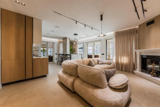Arden Jacuzzi Penthouse by PS - 6