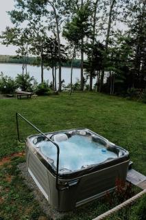 MaryBea's Beach House on the Brudenell River - 0