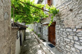 Kitarat Berat Castle - 1