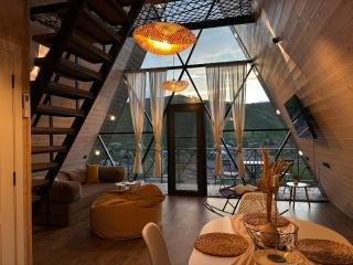 Space Trip Hotel - 1